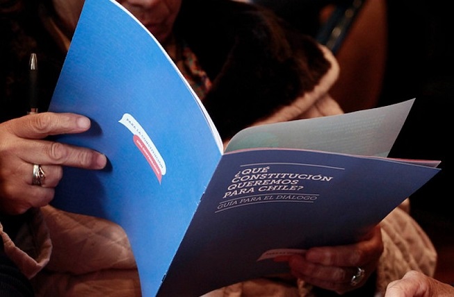 Nueva Constitución y Nuevo Modelo Económico