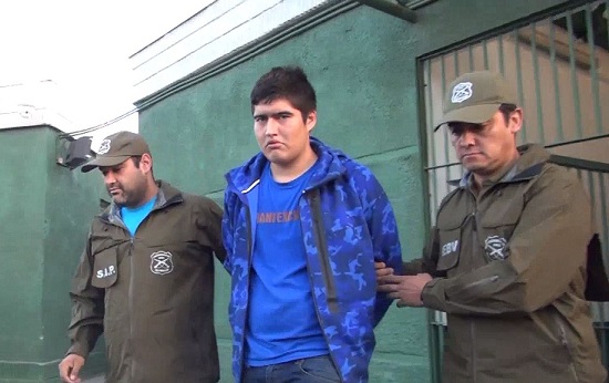 Carabineros detienen al rey de los portonazo